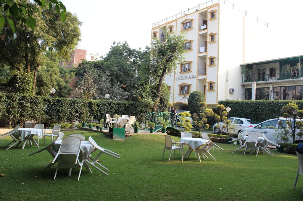 Indira International Inn New Delhi Exteriör bild